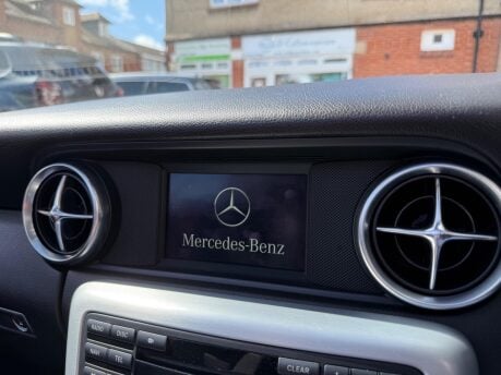 Mercedes-Benz SLK SLK250 CDI BLUEEFFICIENCY AMG SPORT 29