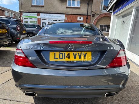 Mercedes-Benz SLK SLK250 CDI BLUEEFFICIENCY AMG SPORT 8
