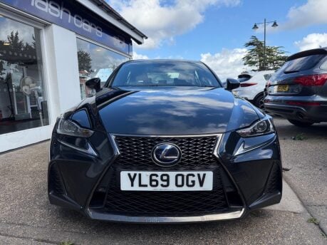 Lexus Is 300H F SPORT 10