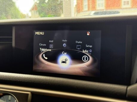 Lexus Is 300H F SPORT 32