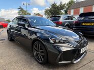 Lexus Is 300H F SPORT 8