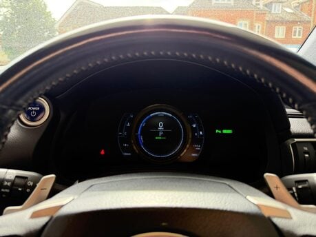 Lexus Is 300H F SPORT 34