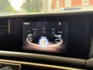 Lexus Is 300H F SPORT 31