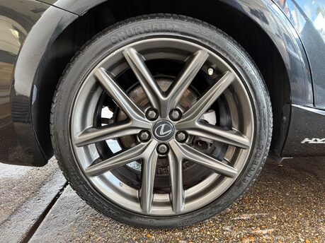 Lexus Is 300H F SPORT 3