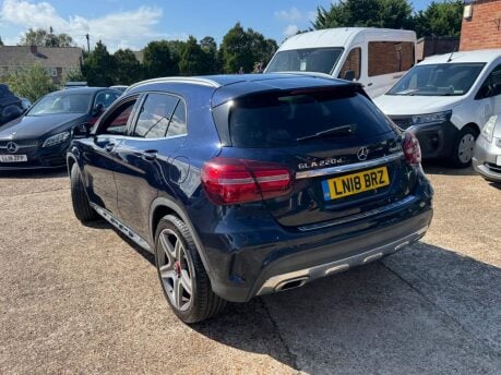 Mercedes-Benz GLA GLA 220 D 4MATIC AMG LINE PREMIUM 6