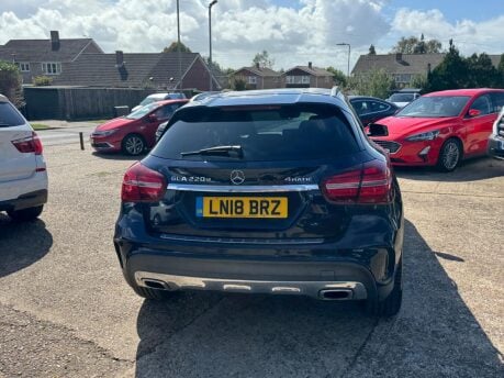 Mercedes-Benz GLA GLA 220 D 4MATIC AMG LINE PREMIUM 8