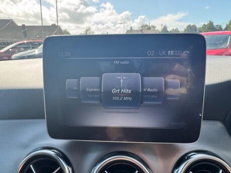 Mercedes-Benz GLA GLA 220 D 4MATIC AMG LINE PREMIUM 30