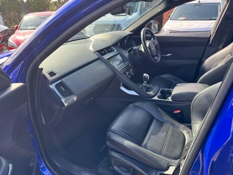 Jaguar E-Pace S 15