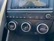 Jaguar E-Pace S 32