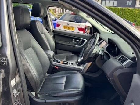 Land Rover Discovery Sport SD4 HSE 25