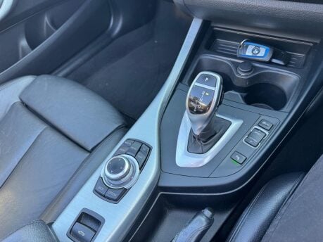 BMW 2 Series 220D M SPORT 26