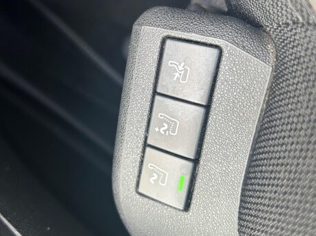 Citroen Grand C4 Spacetourer BLUEHDI FLAIR S/S EAT8 31