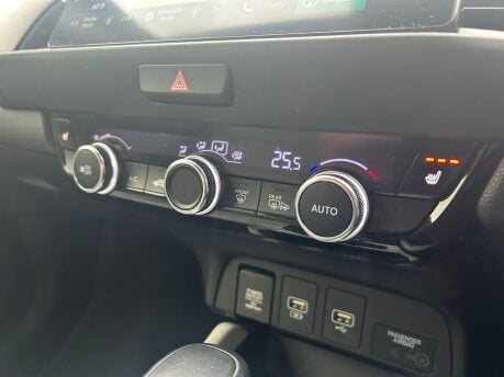 Honda Jazz I-MMD EX 24