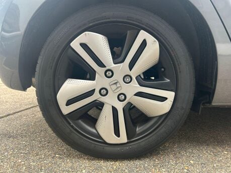Honda Jazz I-MMD EX 3