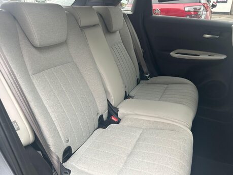 Honda Jazz I-MMD EX 15