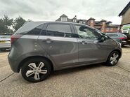 Honda Jazz I-MMD EX 9