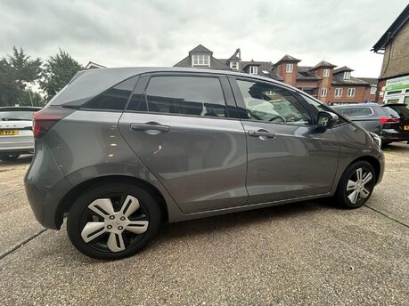 Honda Jazz I-MMD EX 9