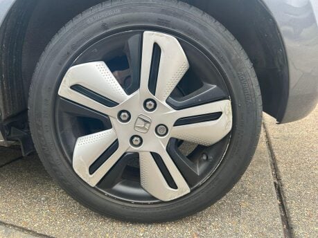 Honda Jazz I-MMD EX 36