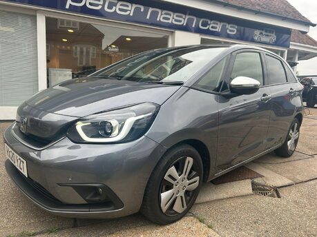 Honda Jazz I-MMD EX