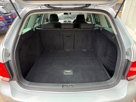 Volkswagen Golf 2.0 TDI SE DSG Euro 5 5dr 12