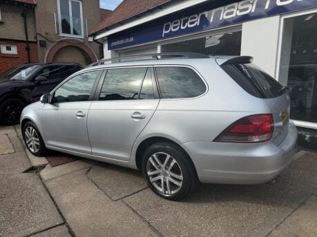 Volkswagen Golf 2.0 TDI SE DSG Euro 5 5dr 2