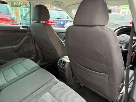 Volkswagen Golf 2.0 TDI SE DSG Euro 5 5dr 13