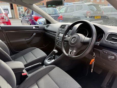 Volkswagen Golf 2.0 TDI SE DSG Euro 5 5dr 18