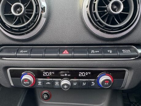 Audi A3 TDI S LINE 27