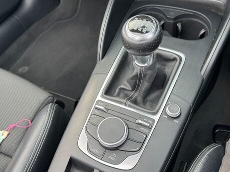 Audi A3 TDI S LINE 28