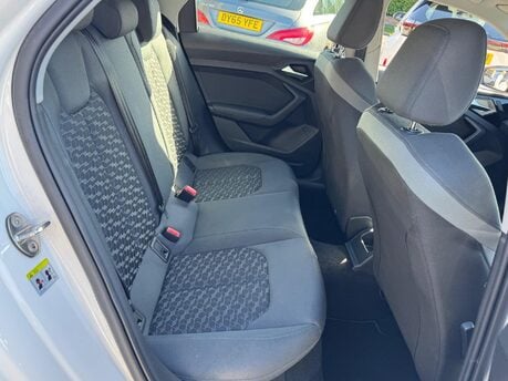 Audi A1 SPORTBACK TFSI SPORT 18