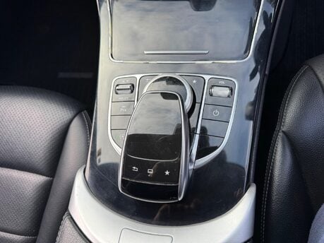 Mercedes-Benz C Class C200 SPORT 31