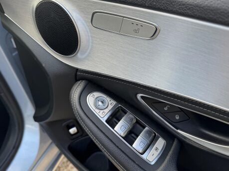 Mercedes-Benz C Class C200 SPORT 23