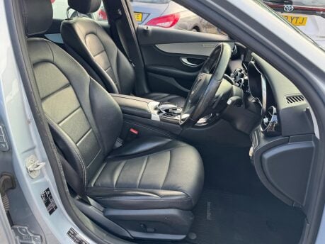 Mercedes-Benz C Class C200 SPORT 22