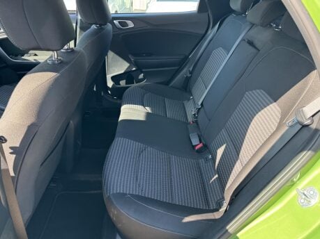 Kia Xceed 2 17