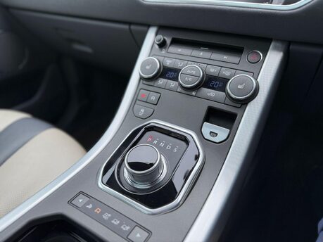 Land Rover Range Rover Evoque SD4 DYNAMIC 24
