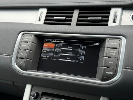 Land Rover Range Rover Evoque SD4 DYNAMIC 37