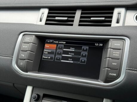 Land Rover Range Rover Evoque SD4 DYNAMIC 37