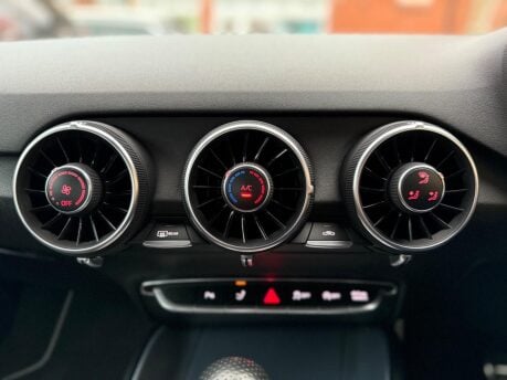 Audi TT TFSI QUATTRO S LINE 28