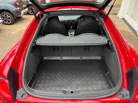Audi TT TFSI QUATTRO S LINE 19