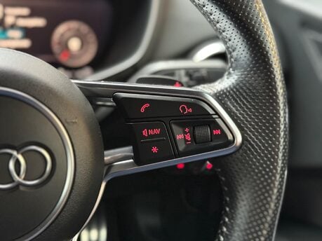 Audi TT TFSI QUATTRO S LINE 32