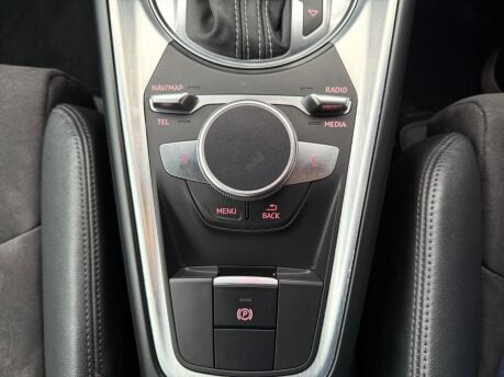 Audi TT TFSI QUATTRO S LINE 33