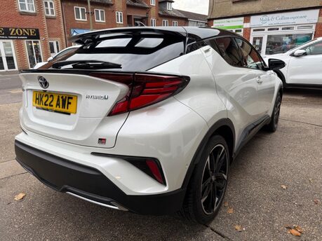 Toyota C-HR GR SPORT 9