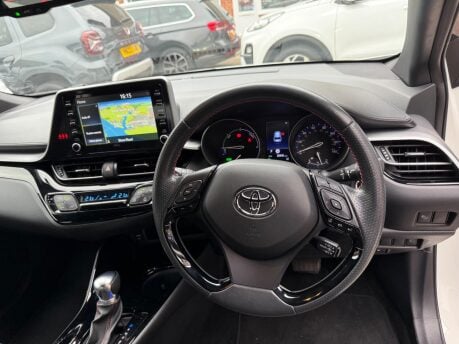 Toyota C-HR GR SPORT 25