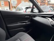 Toyota C-HR GR SPORT 23