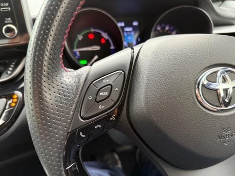 Toyota C-HR GR SPORT 31