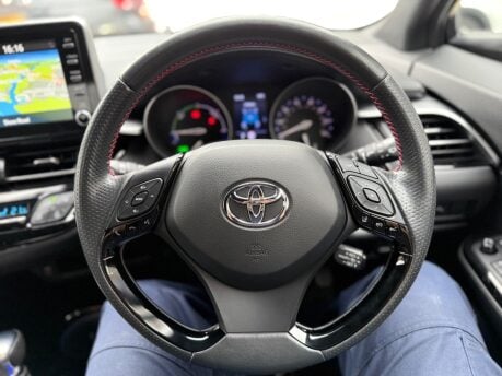 Toyota C-HR GR SPORT 30