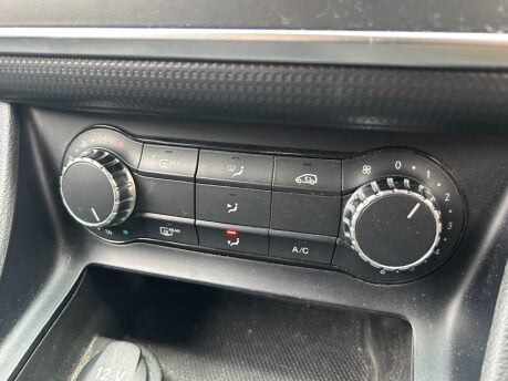 Mercedes-Benz A Class A180 BLUEEFFICIENCY SE 9