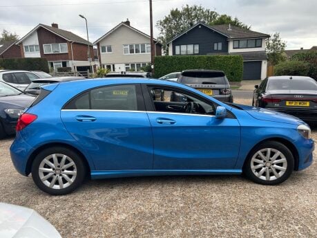 Mercedes-Benz A Class A180 BLUEEFFICIENCY SE 22