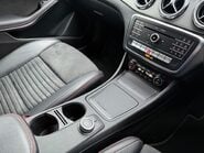Mercedes-Benz GLA GLA 220 D 4MATIC AMG LINE 23