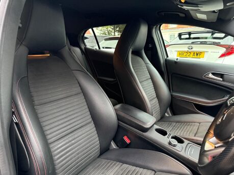 Mercedes-Benz GLA GLA 220 D 4MATIC AMG LINE 20